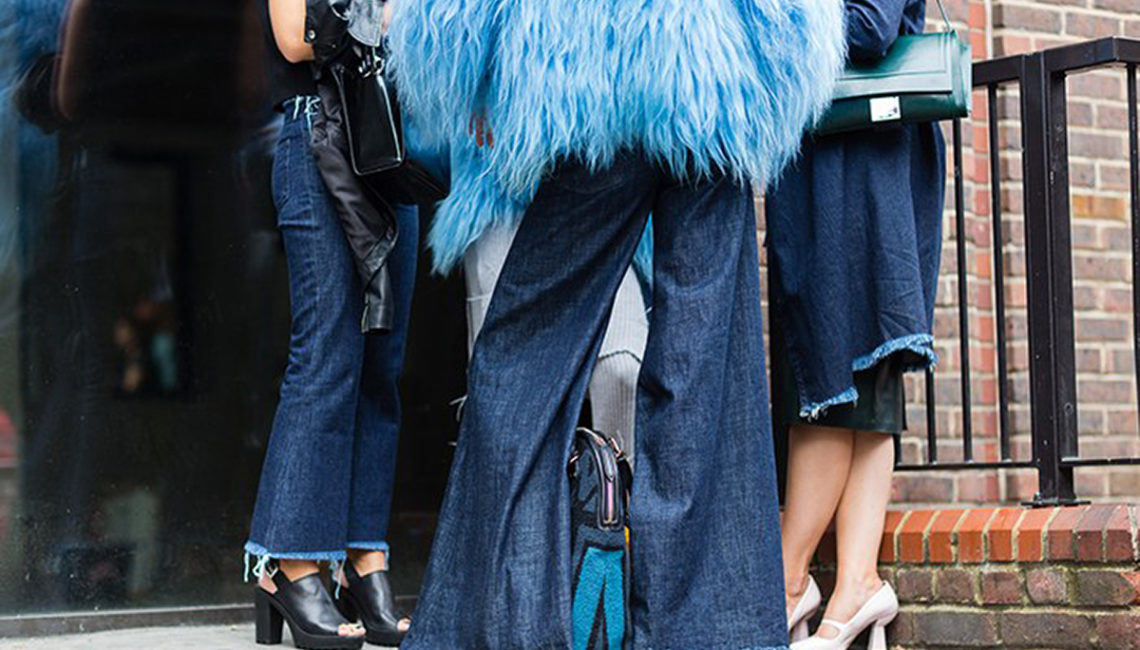 The Fall 2022 Denim Trends TZR Editors Are Banking On This Season