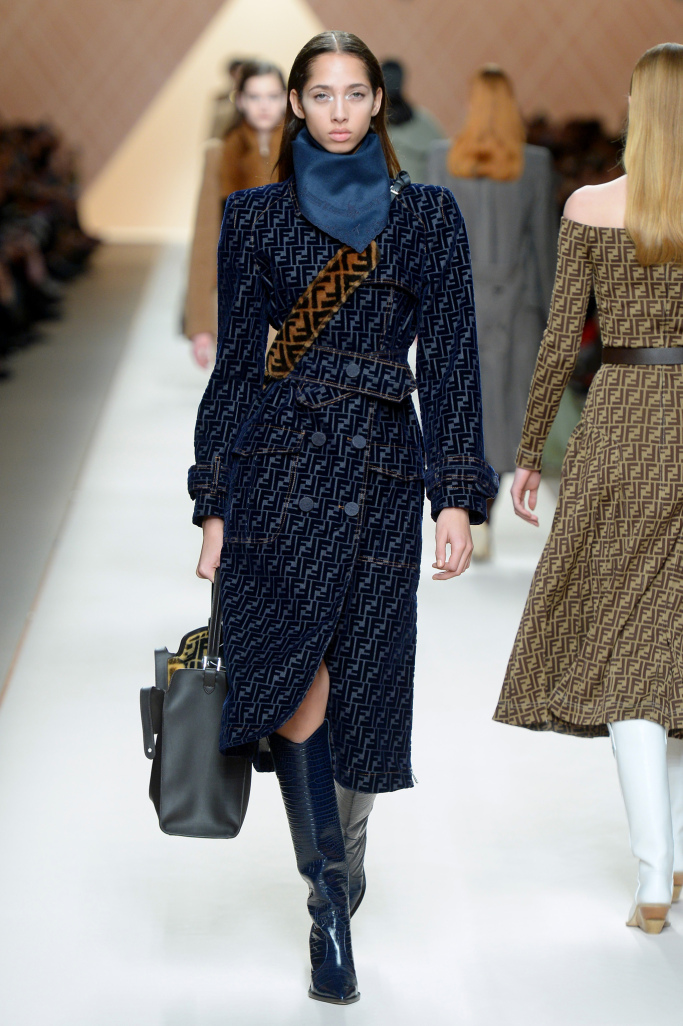 FENDI Forever.... Fall 2018 Runway Trends - FurInsider